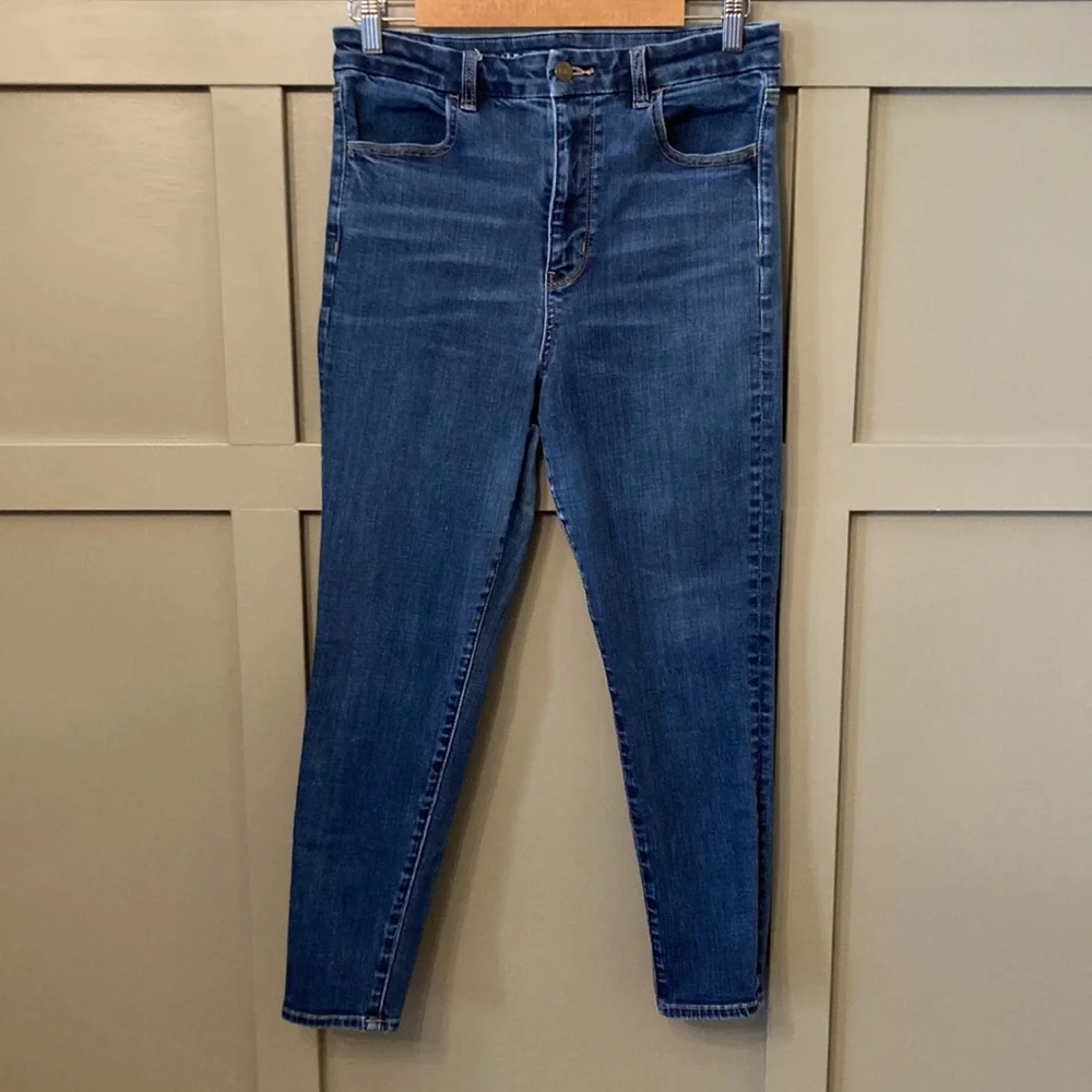 American Eagle Outfitters Curvy Super High Rise Jegging Size 12 Short